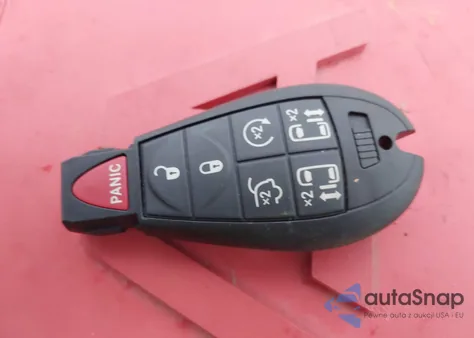 2010 Chrysler Town & Country Touring из США, поврежденный, VIN 2A4RR5D19AR141728